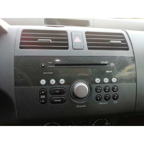 Recambio de sistema audio / radio cd para suzuki swift berlina (mz) glx (3-ptas.) referencia OEM IAM   