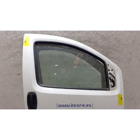 Recambio de puerta delantera derecha para fiat fiorino básico referencia OEM IAM   