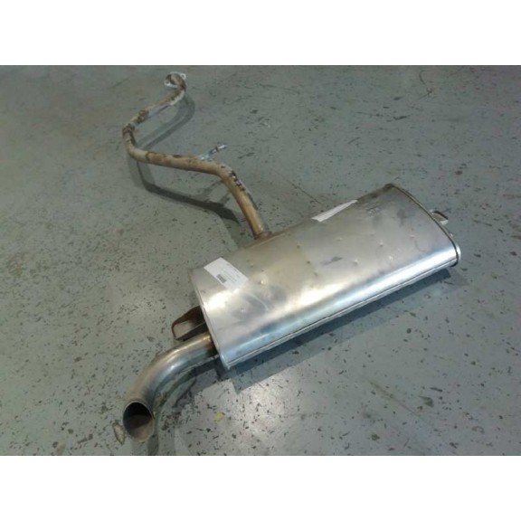Recambio de silenciador trasero para toyota auris hybrid active referencia OEM IAM   