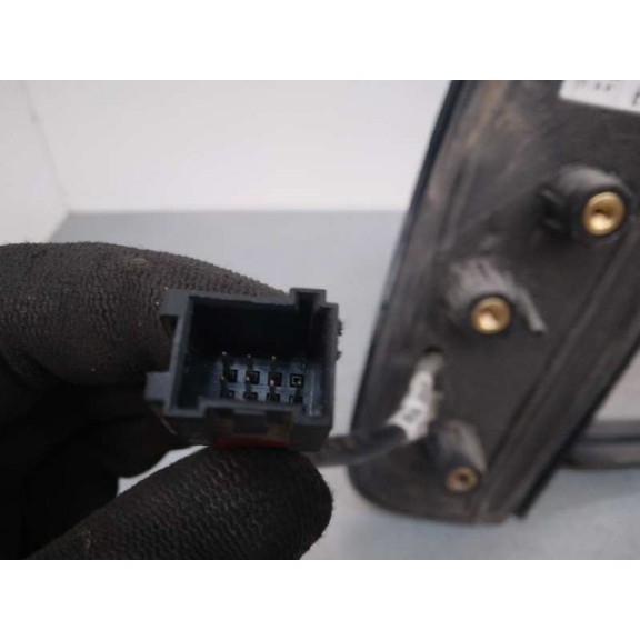 Recambio de retrovisor derecho para fiat fiorino básico referencia OEM IAM 1309570070 7 PINES ELECTRICO NEGRO