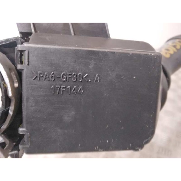 Recambio de mando multifuncion para toyota auris active referencia OEM IAM 17F001 17F144 