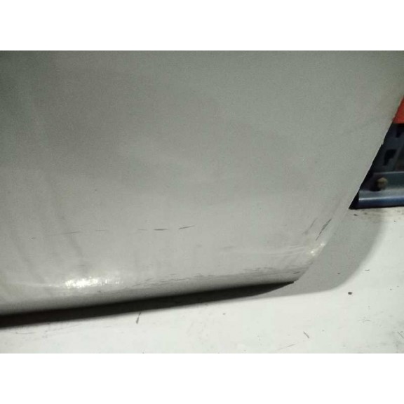 Recambio de puerta delantera izquierda para land rover freelander 2.0 td4 cat referencia OEM IAM  GRIS 5P