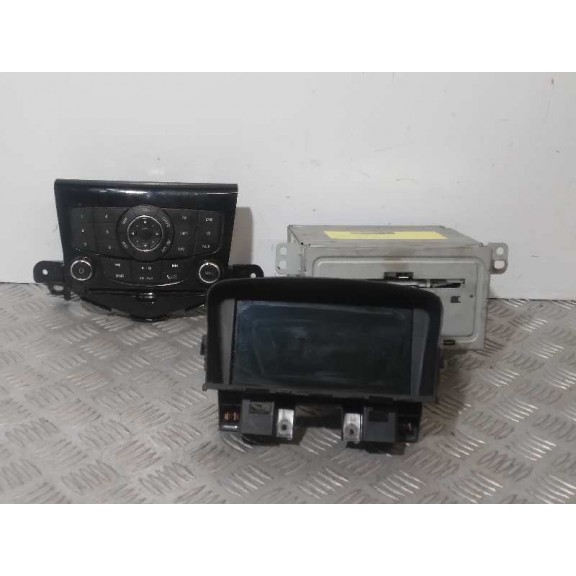 Recambio de sistema navegacion gps para chevrolet cruze 2.0 diesel cat referencia OEM IAM 95247249 95137306 95144196