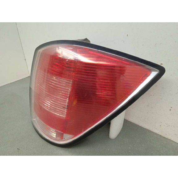 Recambio de piloto trasero derecho para opel astra h caravan innovation referencia OEM IAM 13223674  