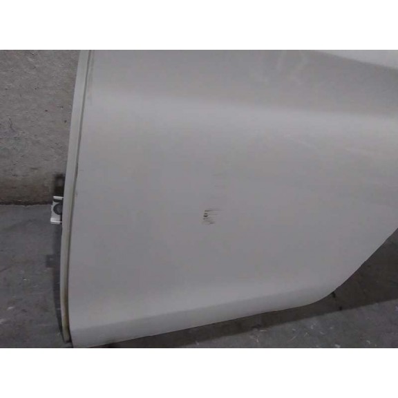 Recambio de puerta trasera izquierda para peugeot 308 access referencia OEM IAM  SIN ACCESORIOS 