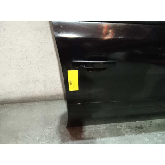 Recambio de puerta delantera derecha para opel zafira b enjoy referencia OEM IAM  NEGRO 