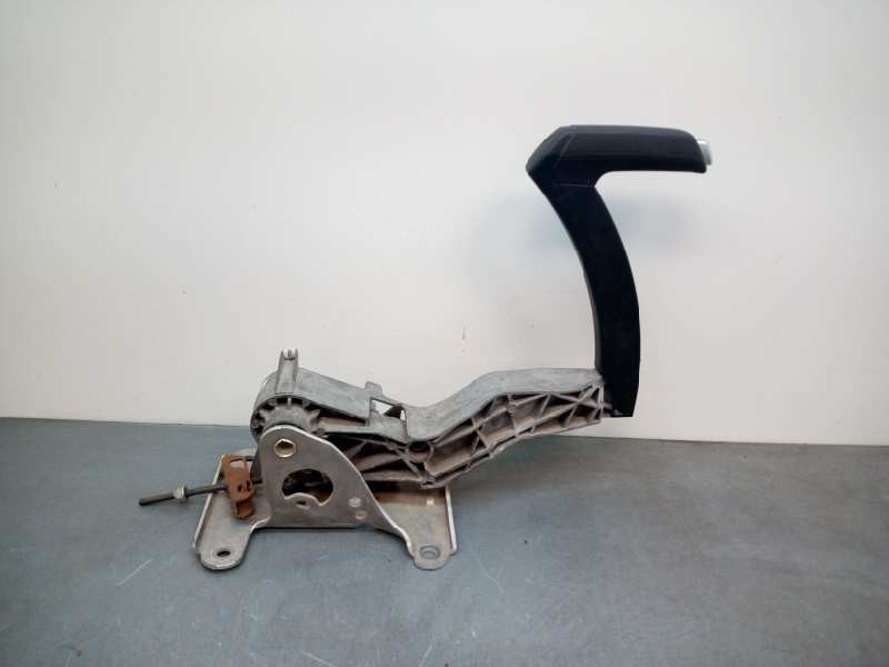 Recambio de palanca freno de mano para renault megane iv berlina 5p limited referencia OEM IAM   