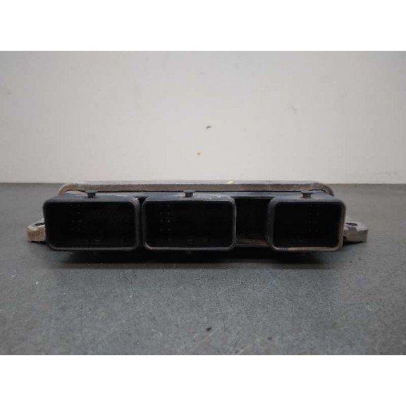 Recambio de centralita motor uce para renault modus luxe privilege referencia OEM IAM 8200376474  