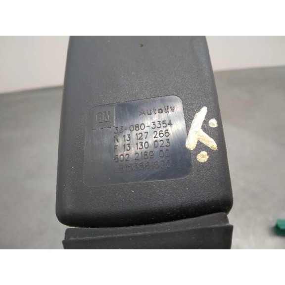 Recambio de enganche cinturon para opel astra h berlina essentia referencia OEM IAM 13127266 CON PRETENSOR 