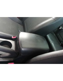 Recambio de apoyabrazos central para hyundai ix35 classic 2wd referencia OEM IAM 846302y000   2