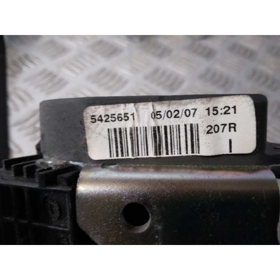 Recambio de pretensor airbag izquierdo para seat altea (5p1) select referencia OEM IAM 5P0357705B 5425651 CINTURON