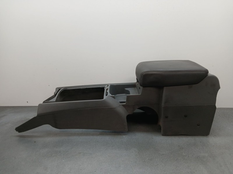 Recambio de apoyabrazos central para chrysler jeep gr.cherokee (wh) 3.0 crd limited referencia OEM IAM vt5901rev  