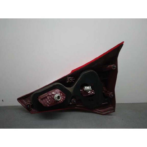 Recambio de piloto trasero izquierdo interior para toyota rav 4 active referencia OEM IAM E1313670  