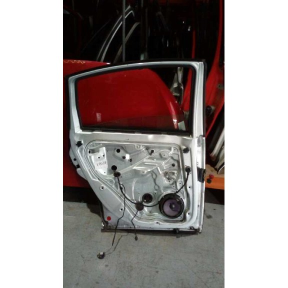 Recambio de puerta trasera izquierda para volkswagen passat berlina (3b3) 1.9 tdi referencia OEM IAM  GRIS PLATA 