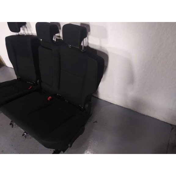Recambio de asientos traseros para toyota rav 4 active referencia OEM IAM   