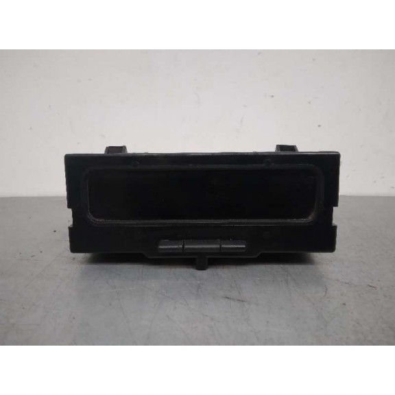 Recambio de display para renault megane ii classic berlina 1.9 dci diesel referencia OEM IAM 8200107839  