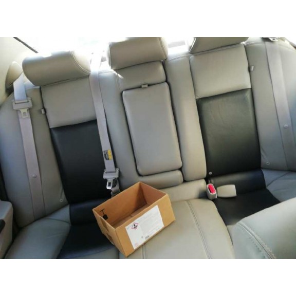 Recambio de juego asientos completo para cadillac cts 3.2 elegance referencia OEM IAM  CUERO ELECTRICOS