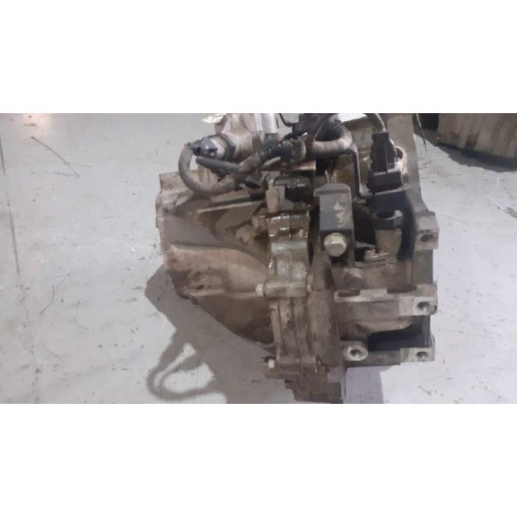 Recambio de caja casco para hyundai i30 1.6 crdi cat referencia OEM IAM   