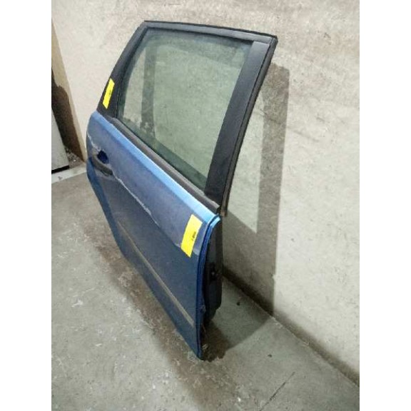 Recambio de puerta trasera derecha para ford focus sportbreak (cap) ghia referencia OEM IAM  RANCHERA AZUL