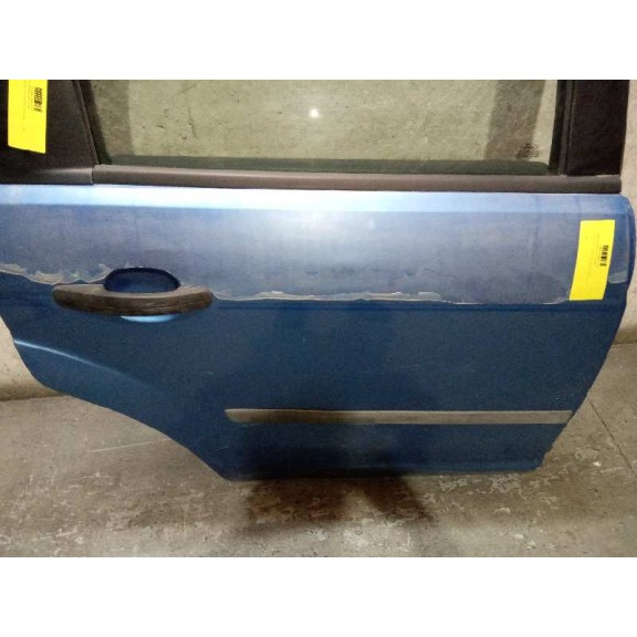 Recambio de puerta trasera derecha para ford focus sportbreak (cap) ghia referencia OEM IAM  RANCHERA AZUL