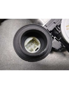 Recambio de elevalunas trasero izquierdo para toyota rav 4 active referencia OEM IAM 8571035180 6 PINES  2