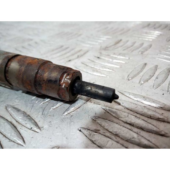 Recambio de inyector para bmw serie 3 lim. (f30) 2.0 turbodiesel referencia OEM IAM 7810702 0445110478 