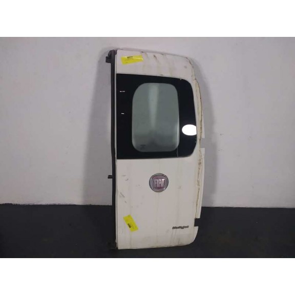 Recambio de puerta trasera derecha para fiat fiorino básico referencia OEM IAM  BLANCA GOLPE LEVE