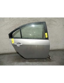Recambio de puerta trasera derecha para nissan primera berlina (p12) acenta referencia OEM IAM   
