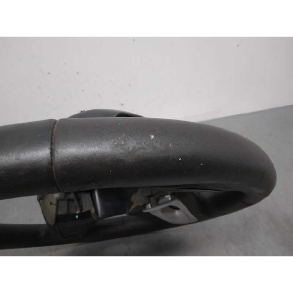Recambio de volante para renault scenic iii 1.5 dci diesel fap referencia OEM IAM 484306712R DESGASTADO 