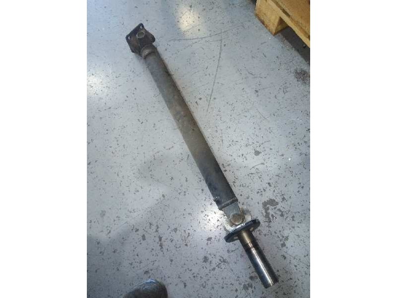 Recambio de transmision central para nissan terrano/terrano.ii (r20) slx (3-ptas.) referencia OEM IAM PARTE TRASERA 98 CM 