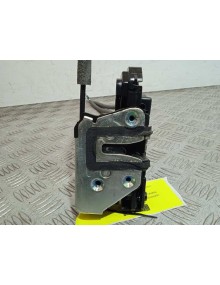 Recambio de cerradura puerta trasera izquierda para ssangyong tivoli referencia OEM IAM 7131035001  4 PINS