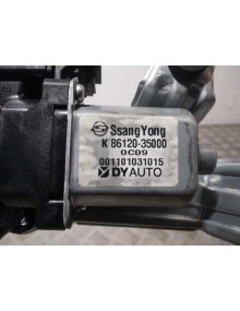 Recambio de motor limpia trasero para ssangyong tivoli referencia OEM IAM 8612035000 4 PINES  2
