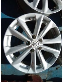 Recambio de juego llantas para nissan qashqai (j11) acenta 4x4 referencia OEM IAM 7JX17CH5ET40 X4 17 2