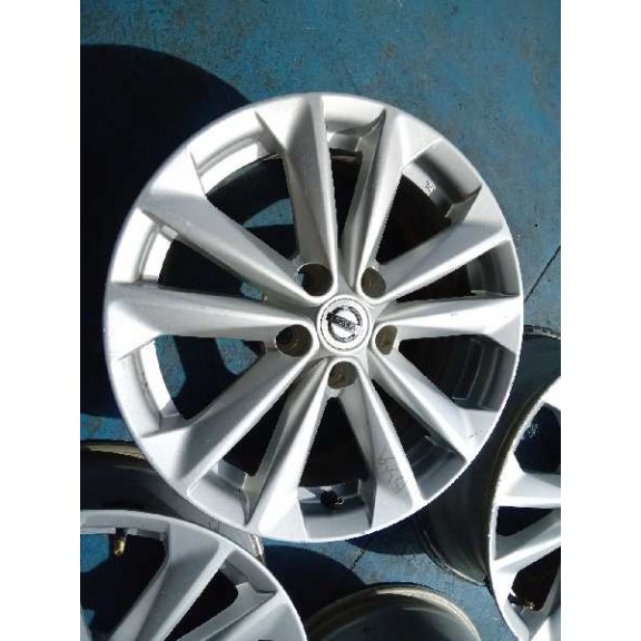Recambio de juego llantas para nissan qashqai (j11) acenta 4x4 referencia OEM IAM 7JX17CH5ET40 X4 17