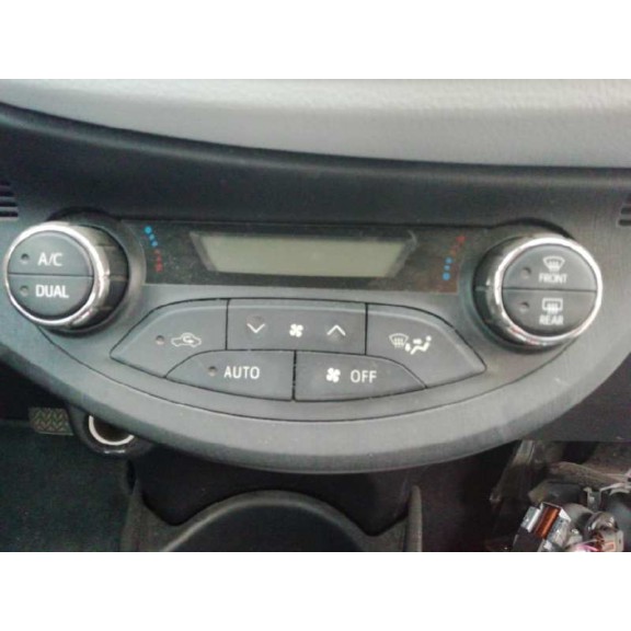 Recambio de mando climatizador para toyota yaris hybrid feel! referencia OEM IAM   