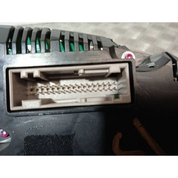 Recambio de cuadro instrumentos para audi a5 coupe (8t) 2.0 tdi referencia OEM IAM 8T0920931M  