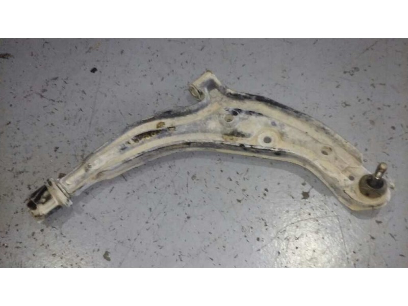 Recambio de brazo suspension inferior delantero derecho para nissan micra (k11) alpine (1996) referencia OEM IAM   
