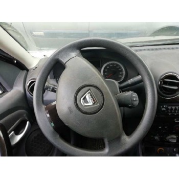 Recambio de volante para dacia duster ambiance 4x2 referencia OEM IAM 34079648A SIN AIRBAG 484309930R