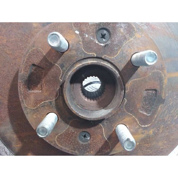 Recambio de mangueta delantera derecha para kia rio 1.1 crdi cat referencia OEM IAM   