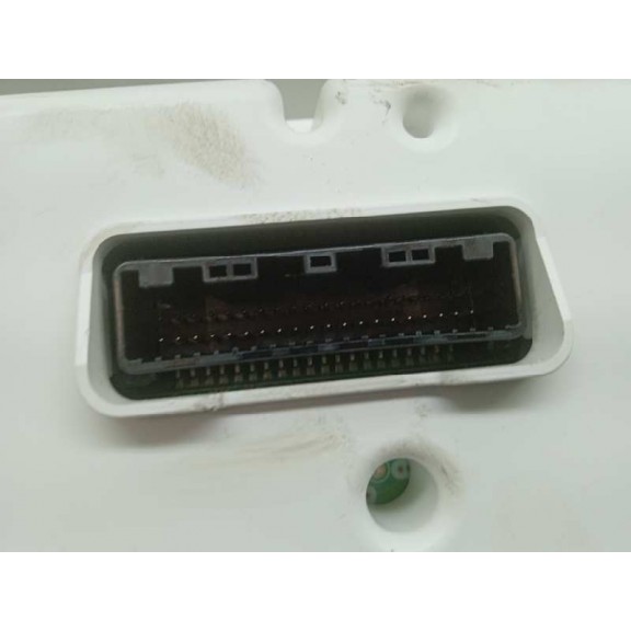 Recambio de cuadro instrumentos para lexus ct 200h referencia OEM IAM   