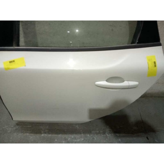Recambio de puerta trasera izquierda para volvo v40 inscription referencia OEM IAM 31662586 SIN ACCESORIOS 