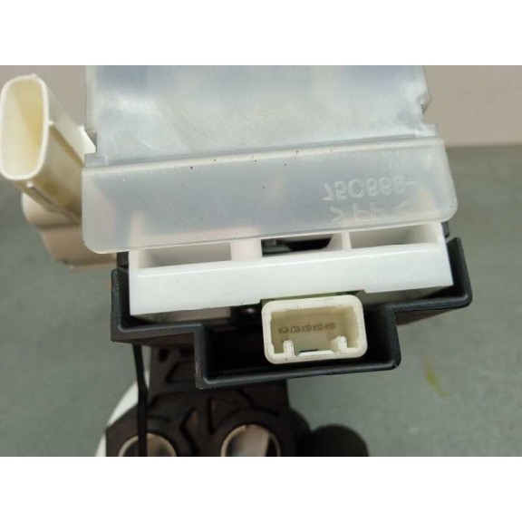 Recambio de palanca cambio para lexus ct 200h referencia OEM IAM 75C833 75C833LHD 