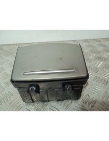 Recambio de plasticos para audi a6 berlina (4f2) 2.0 tdi referencia OEM IAM 4F1862533C POSAVASOS 