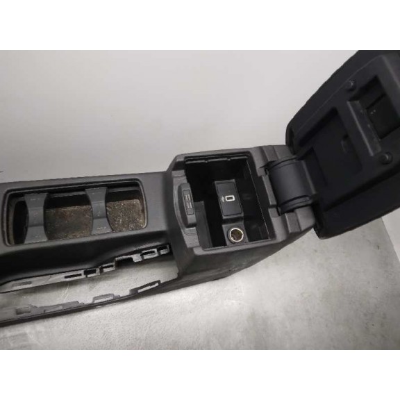 Recambio de apoyabrazos central para ford focus lim. business referencia OEM IAM F1EBA045M62  