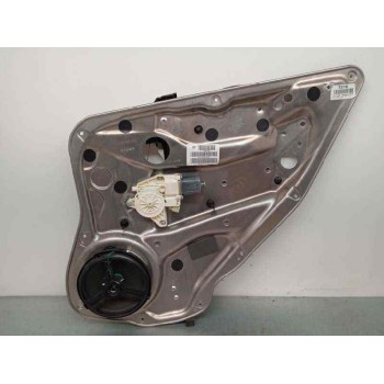 ELEVALUNAS TRASERO DERECHO 2047301279 911787102 A2048200642 5 PINS