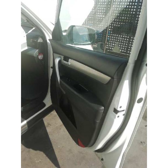 Recambio de guarnecido puerta delantera derecha para kia sorento 2.2 crdi cat referencia OEM IAM   