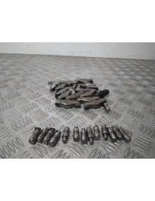 Recambio de despiece motor para hyundai i40 cw gl comfort referencia OEM IAM  TAQUES Y BALANCINES  2