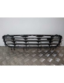 Recambio de rejilla paragolpes central para opel astra h berlina referencia OEM IAM 1400304 NUEVO DELANTERA