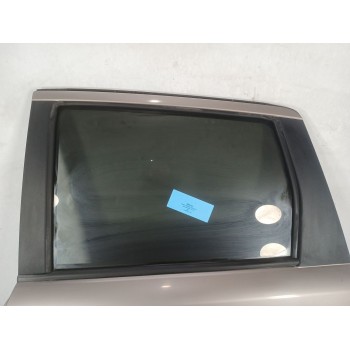 Recambio de puerta trasera izquierda para nissan note (e11e) acenta referencia OEM IAM 880152  