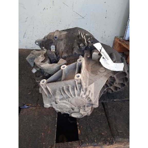 Recambio de caja casco para ford kuga (cbs) 2.0 tdci cat referencia OEM IAM AV4R7002AC CASCO 